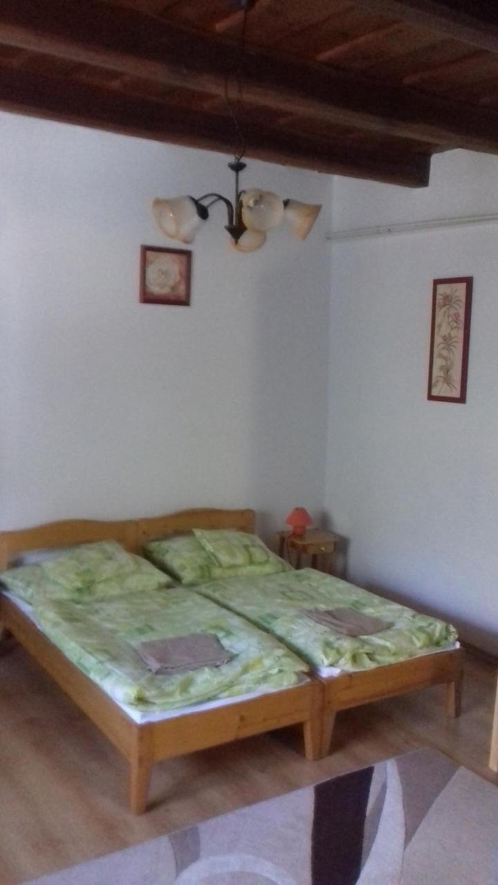 Kemencés Vendégház Mikohaza Exterior foto